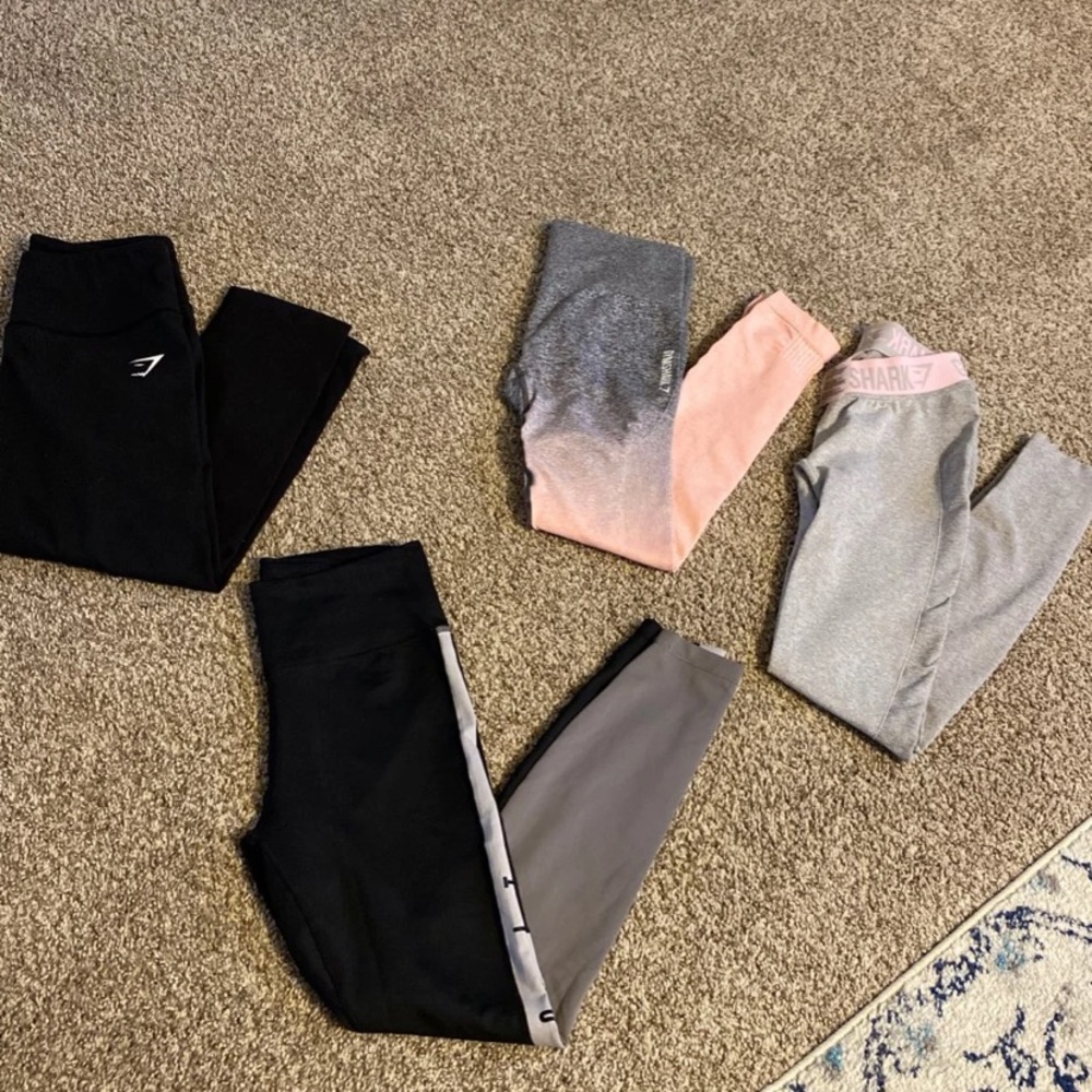 GYMSHARK LOT SIZE SMALL
